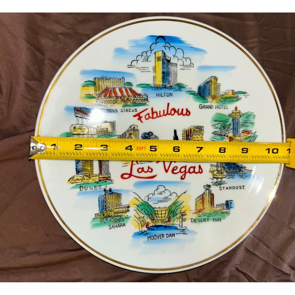 Vintage Fabulous Las Vegas Souvenir Plate Made in Japan 10" Porcelain Round
